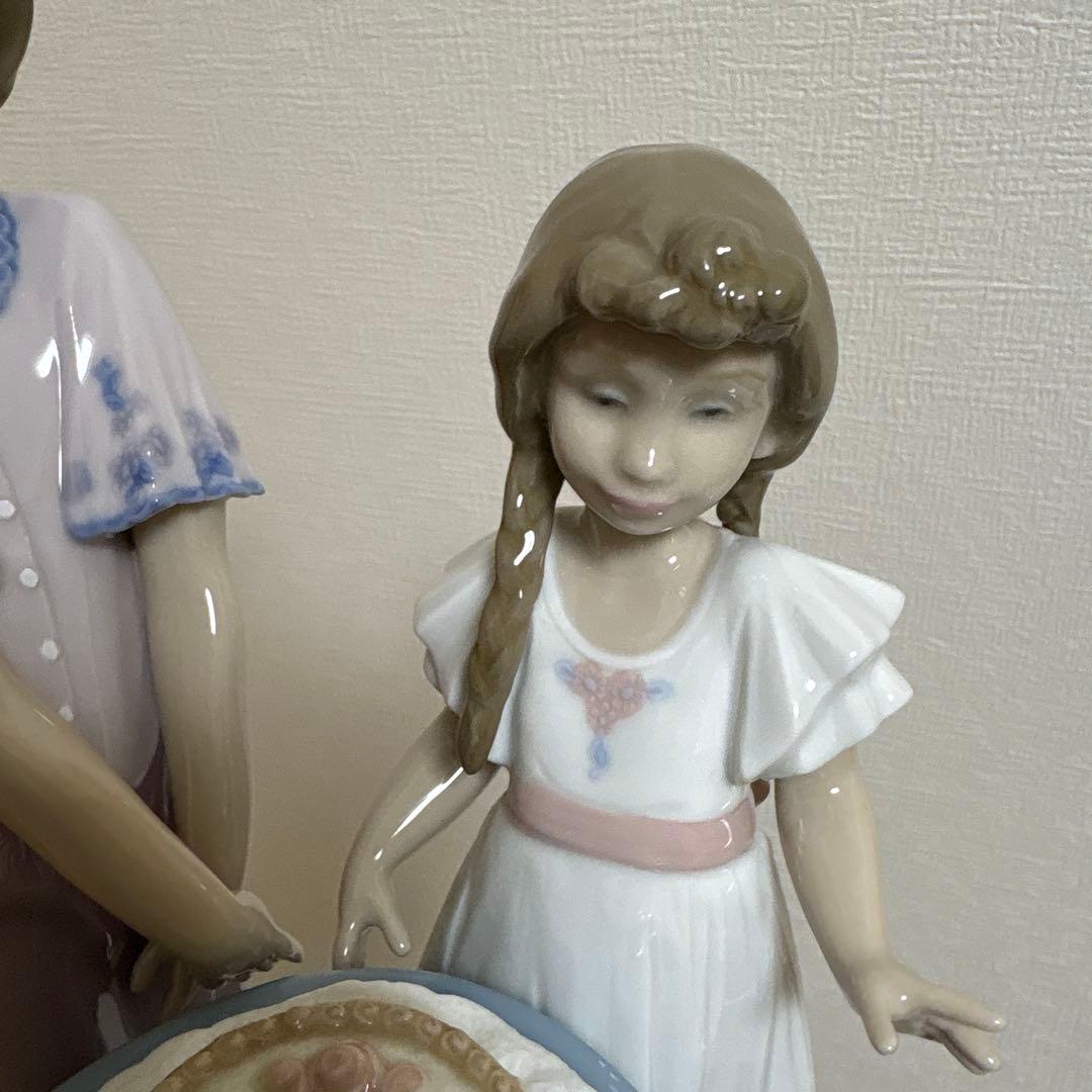 リヤドロLLADRO「バースデーケーキ」　　　新品！ 元箱付き！