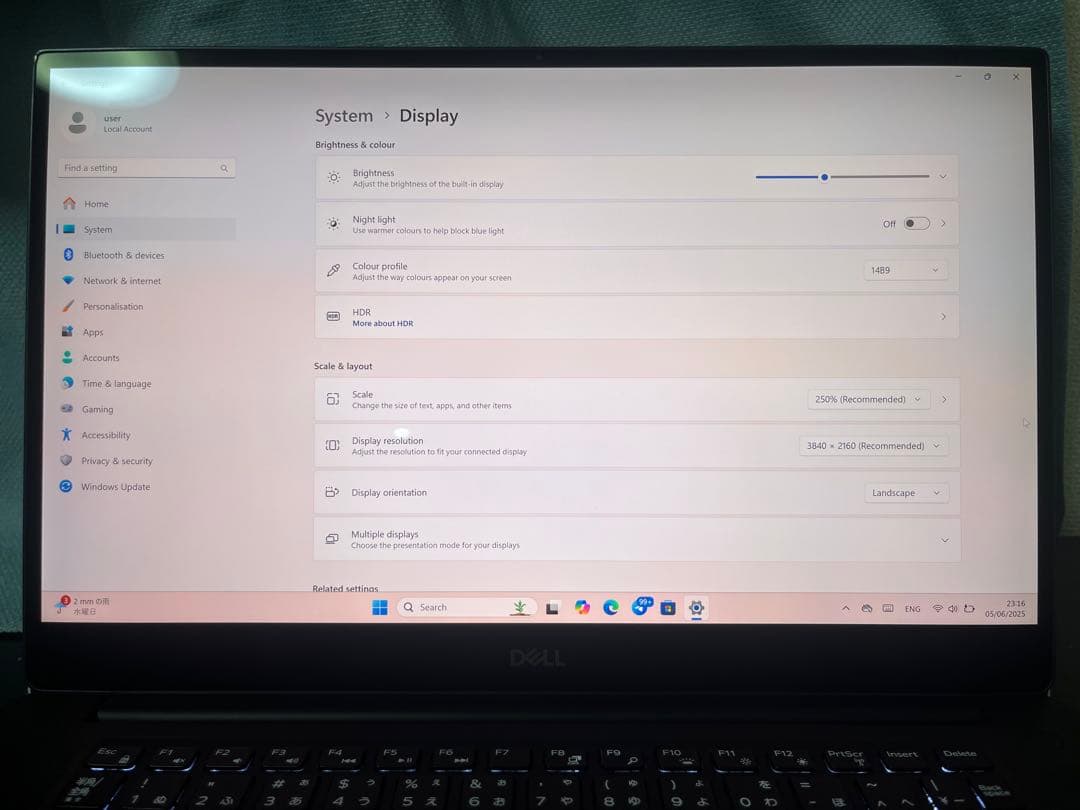 Dell XPS 15 7590 i7-9750H 4Kタッチパネル