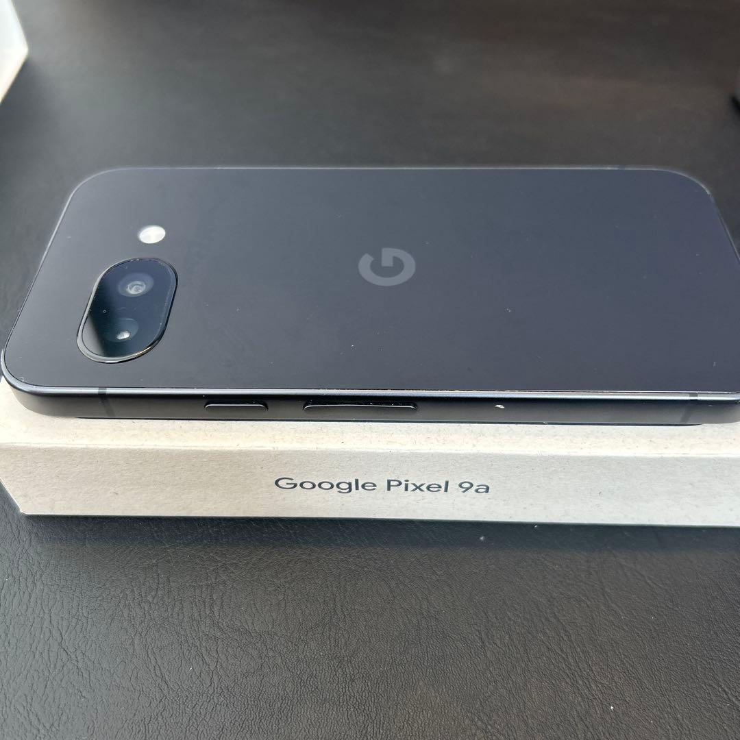【美品】Google Pixel 9a 黒 ブラック　ケース付き