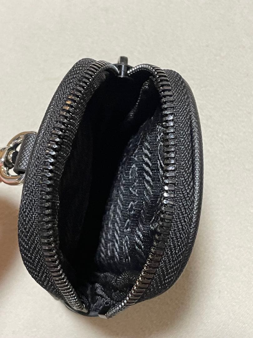 小物 PRADA