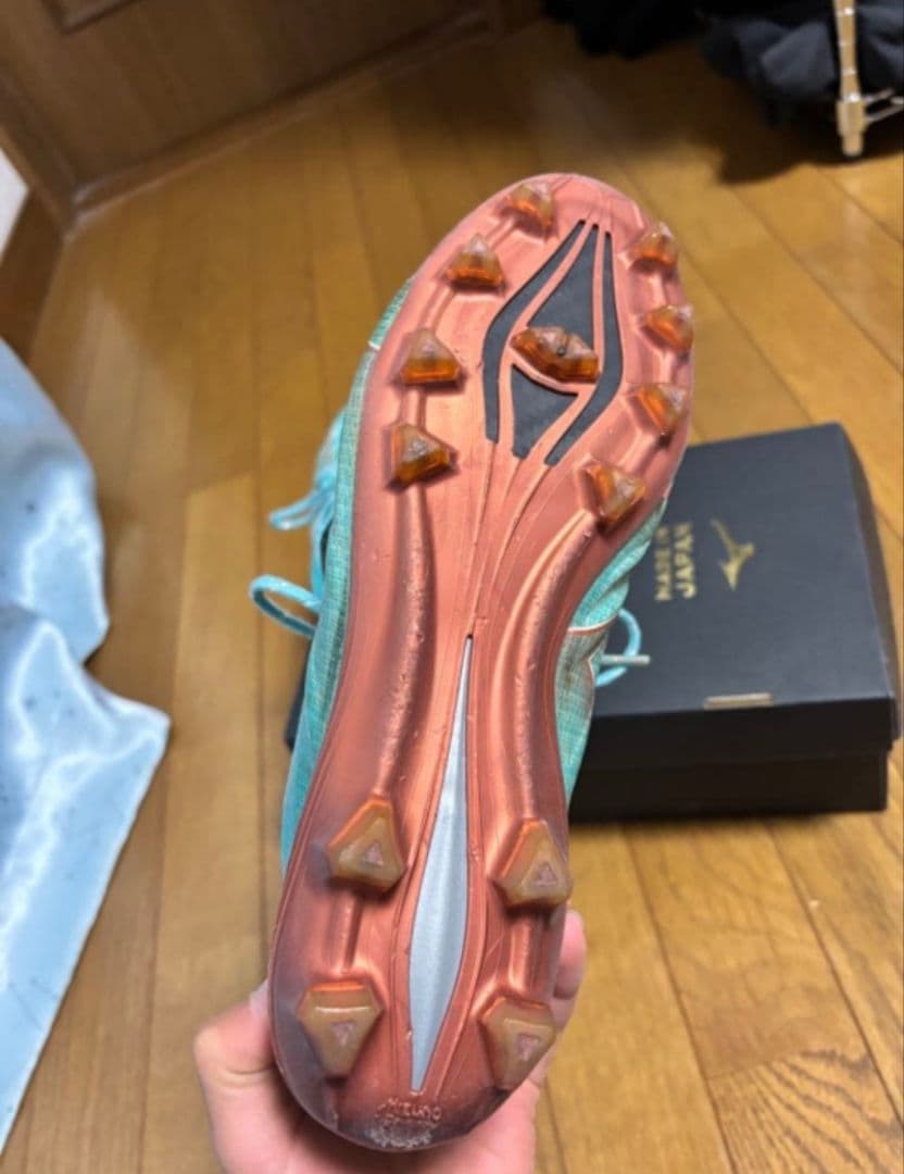 「入手困難」MIZUNOアルファJAPANワールドカップ限定色！26c