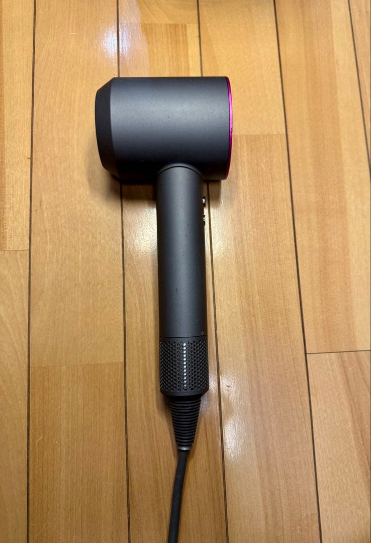 Dyson Supersonic ヘアドライヤー ディフューザー付き