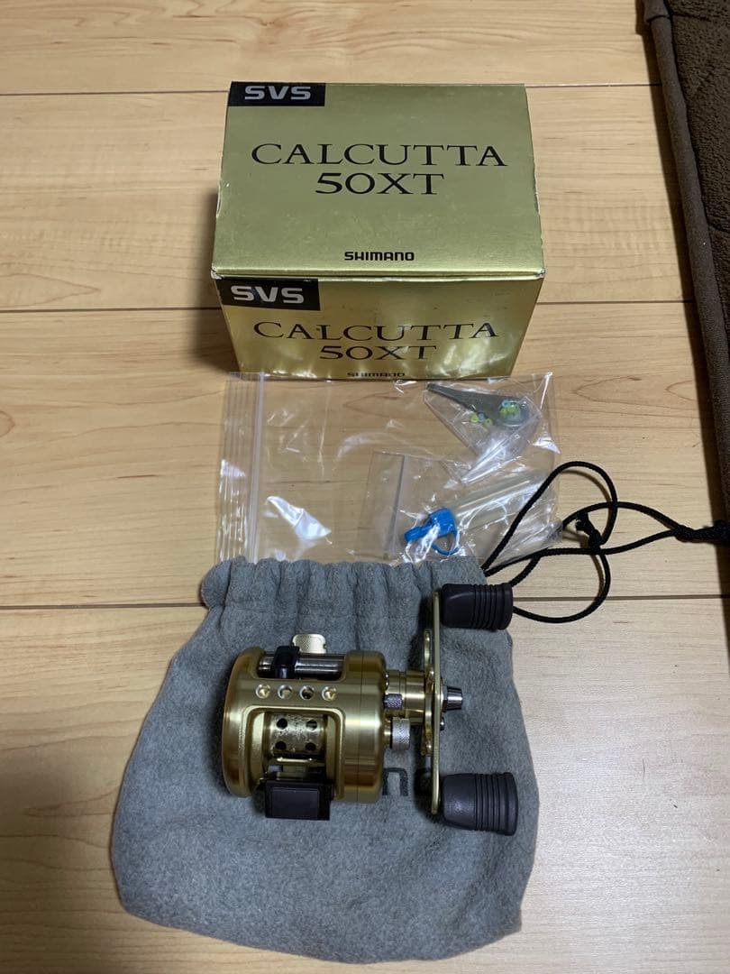 カルカッタ50XT美品　少々訳　箱つき　コンクエスト