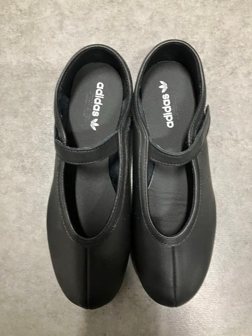 adidas スタンスミスローバレエ　メリージェーン
