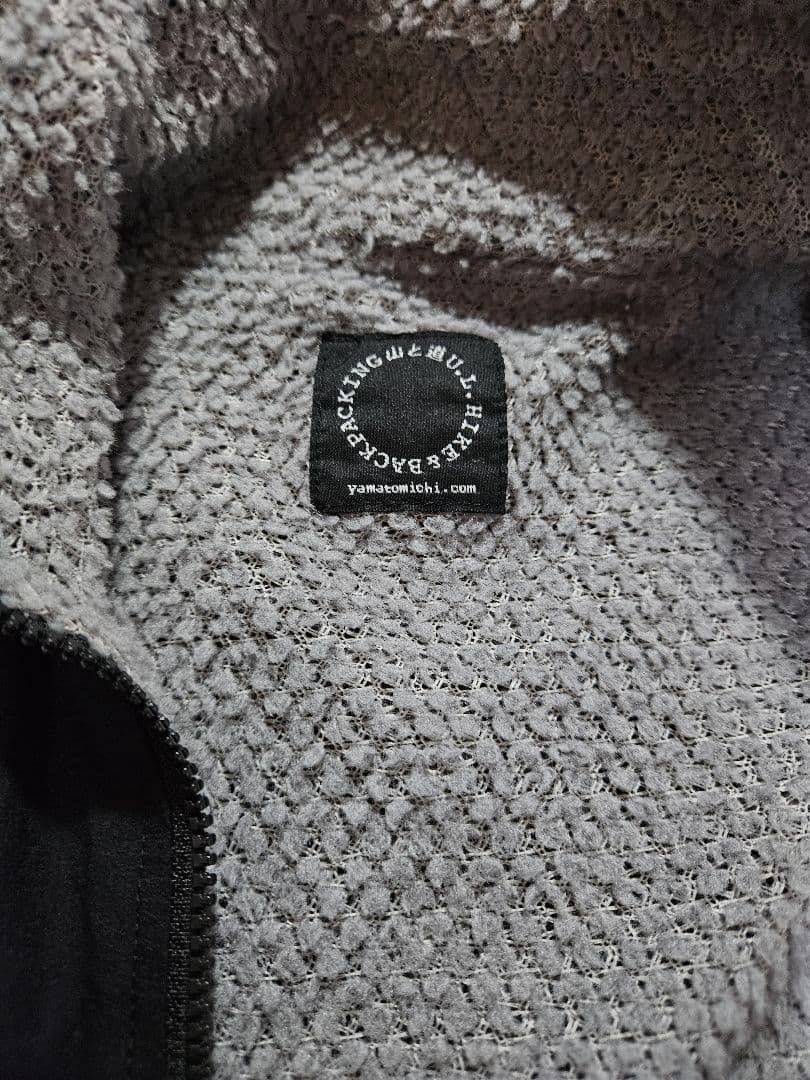 山と道 Light Alpha Vest/Jacket ブラック オクタ　M