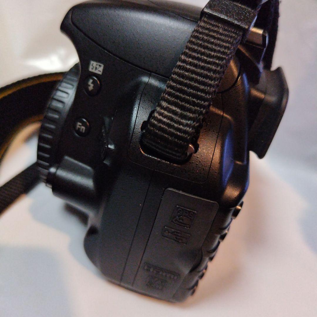 中古　動作確認済　ニコン NIKON D3100 本体