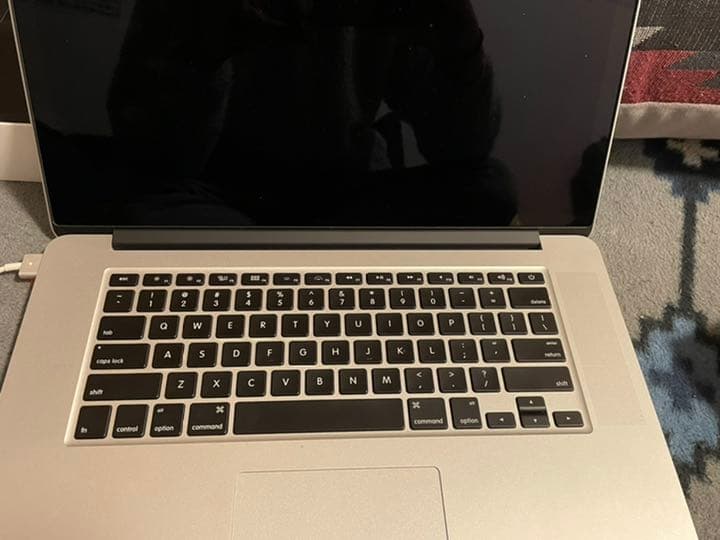 Macbook pro retina 15 mid2012美品