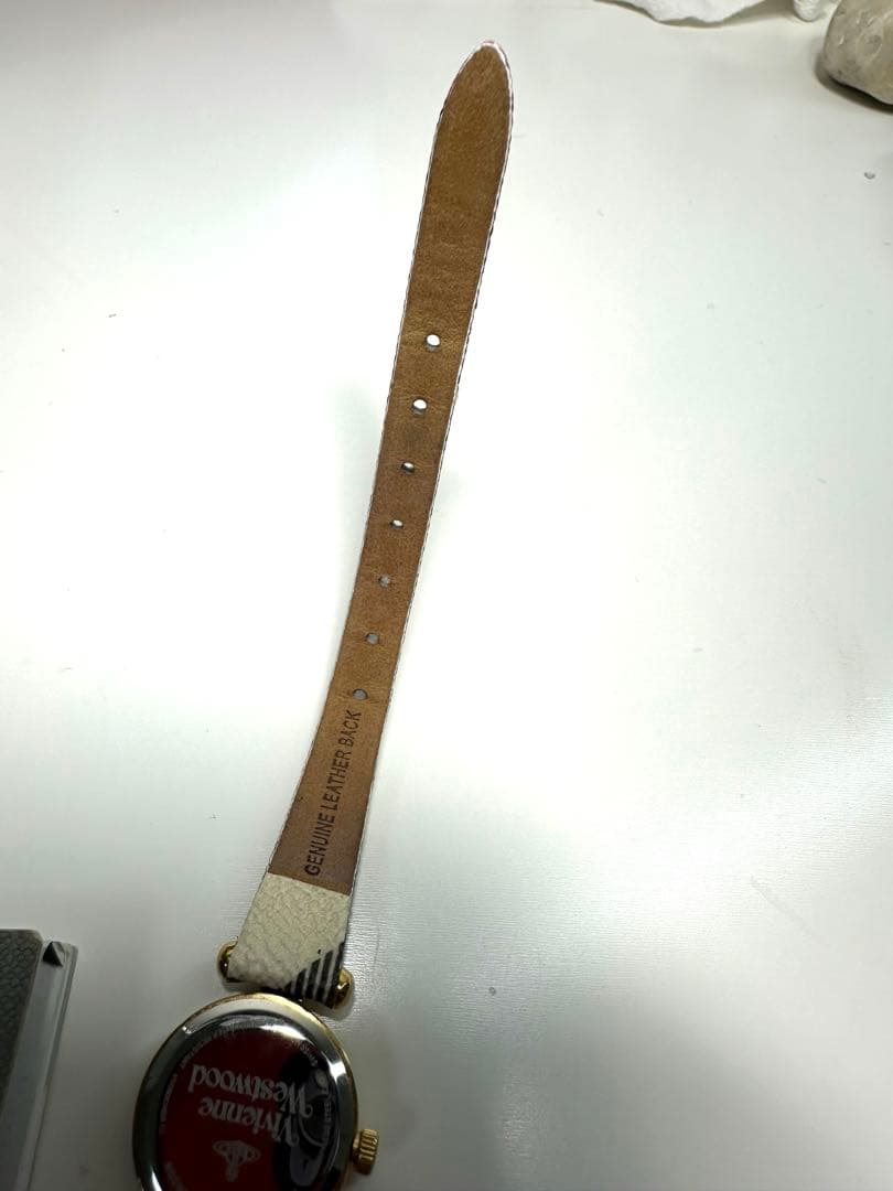 【中古美品】Vivienne Westwood 時計　電池交換済　ヴィヴィアン