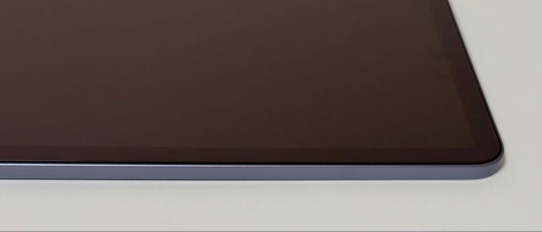 iPadAir第5世代64GBパープル　MagicKeyboardホワイト