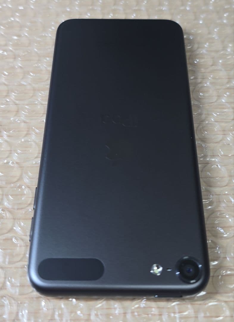 j*n様 iPod touch 7◼️充放電回数4回◼️バッテリー容量100%◼