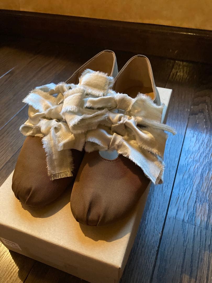 【新品】LE TALON GRISE ルタロン　サテンリボンバレリーナ