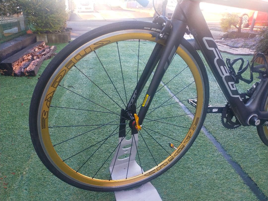 FELT F5 カーボンロードバイク2×10アルテグラ105ミックス　サイズ54
