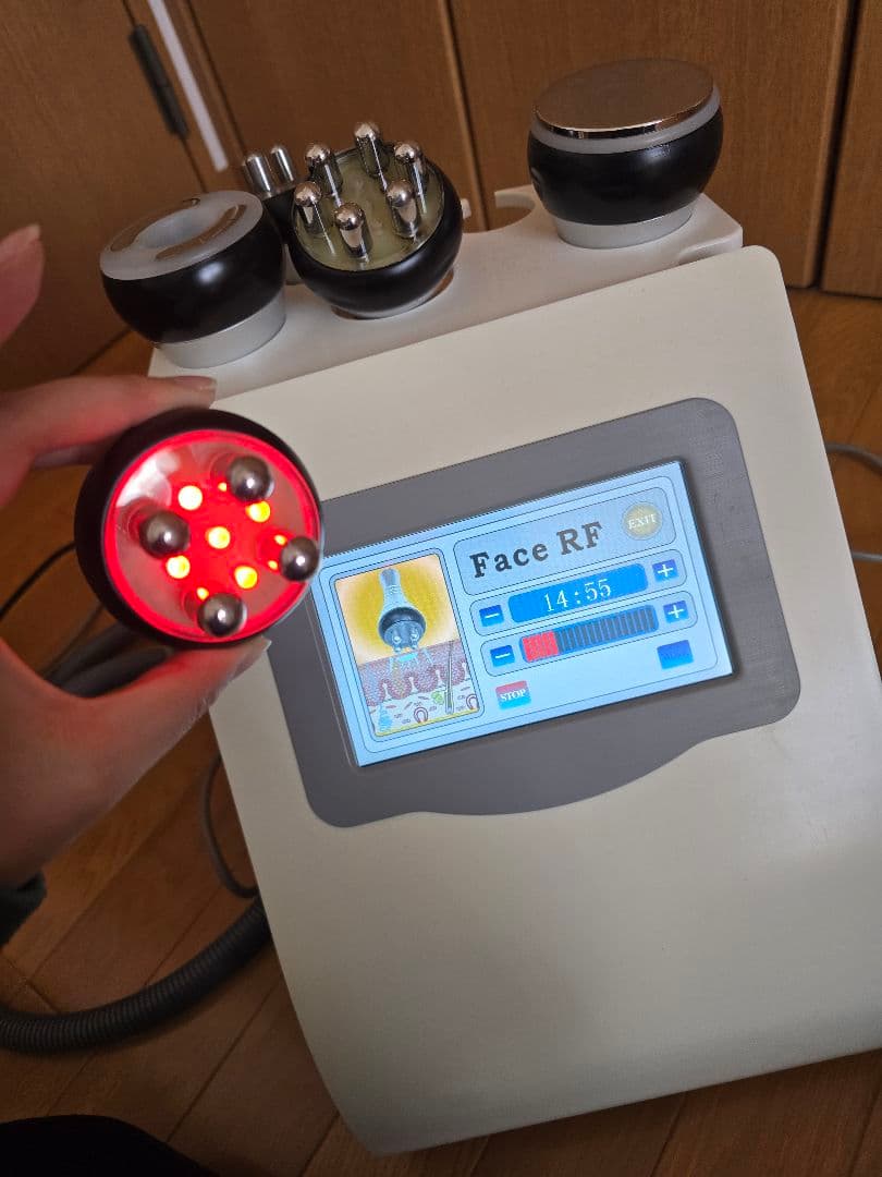 家庭用40KHzキャビテーション+ラジオ波+バキューム美容機器 ジェル付き