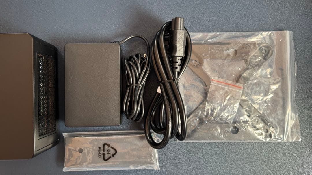MINISFORUM UM890 Pro 週末お値下げ〜