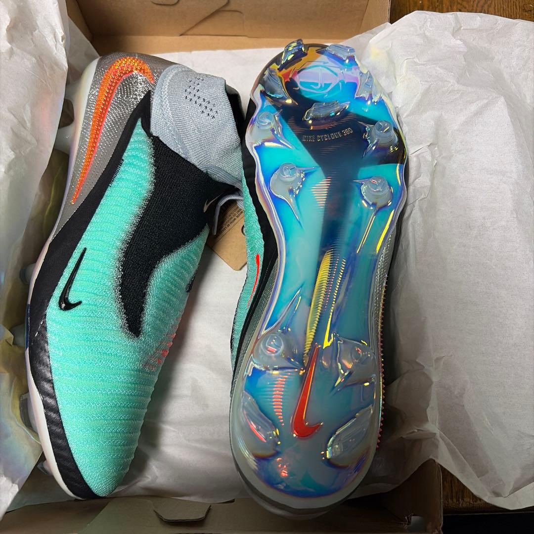 Nike Phantom6 FG サッカーシューズ