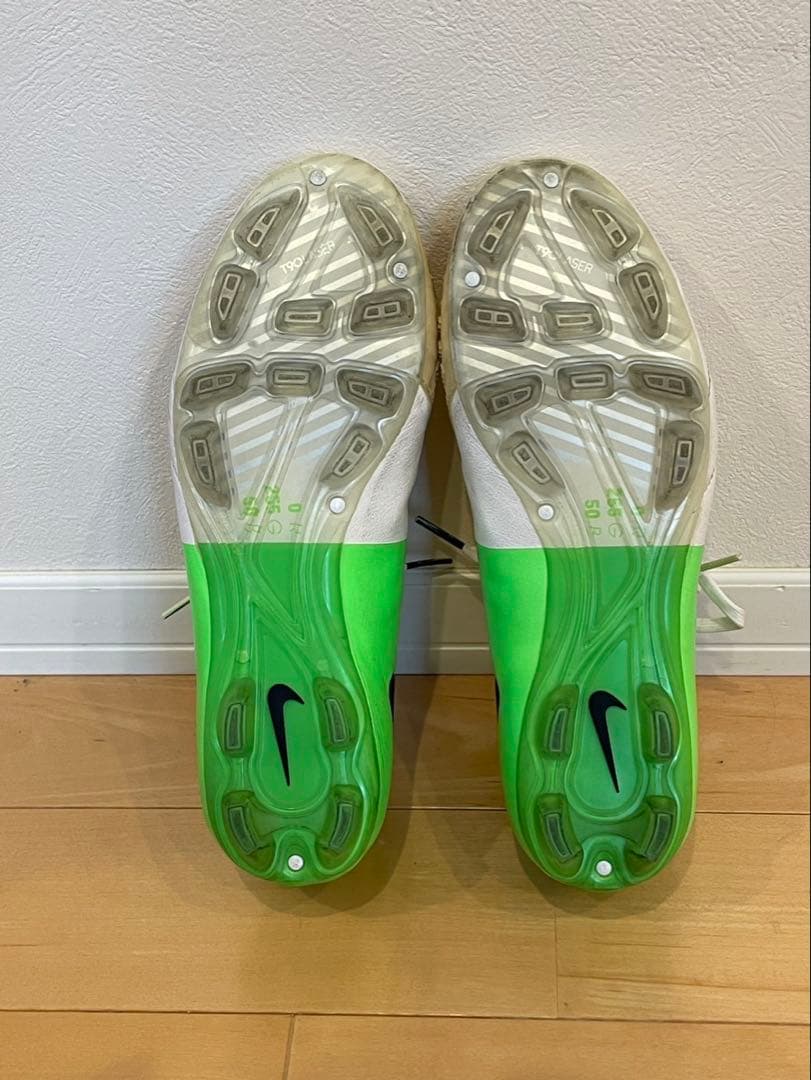 NIKE トータル 90 レーザー 27.0cm