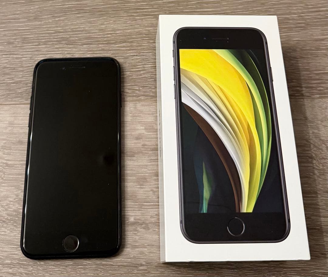 iPhone SE 第2世代　ブラック　64GB