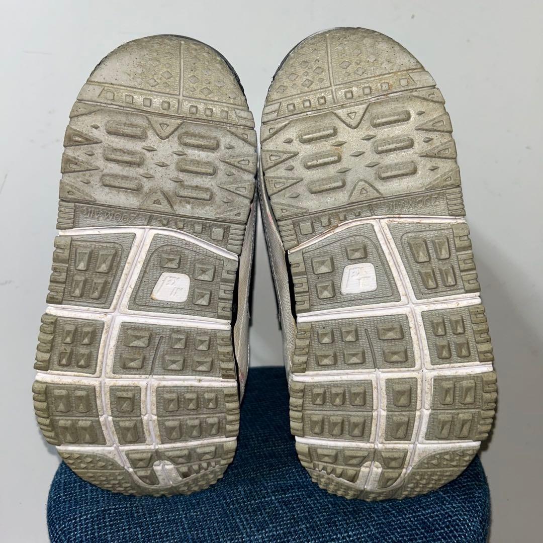 レアNIKE ZOOM怪獣　ナイキ　スノーボードブーツ　25cm