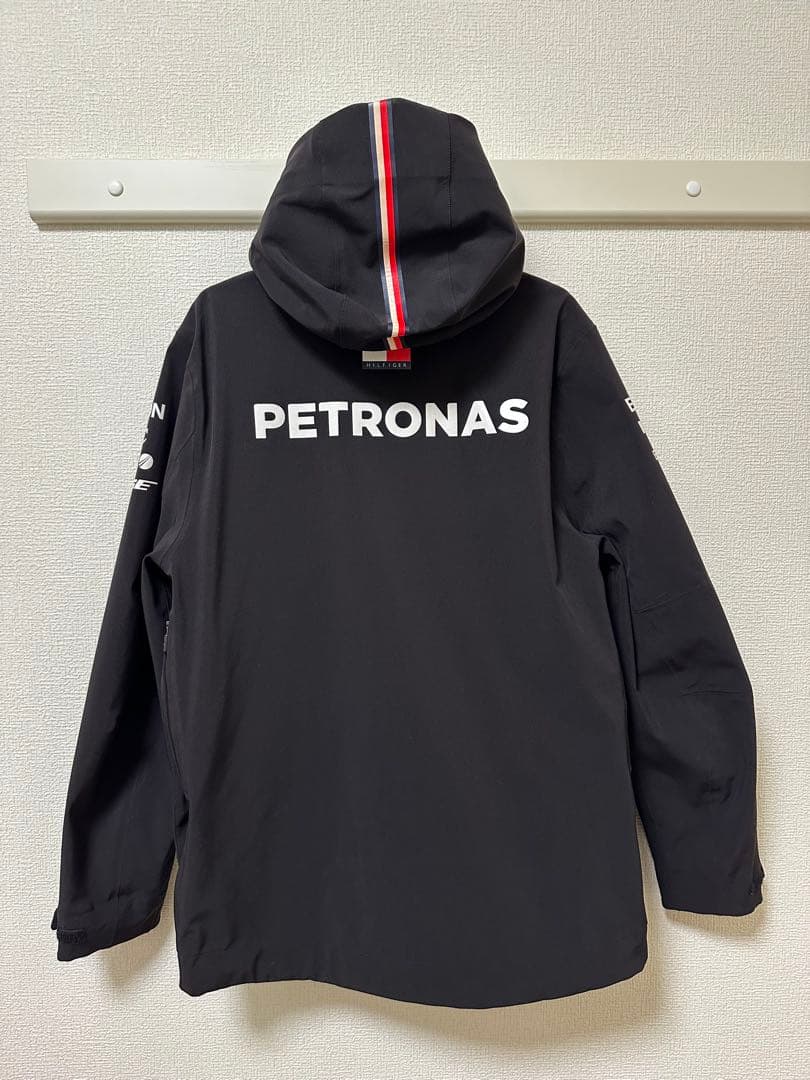k*n様 [支給品] 2019 F1 メルセデス AMG ジャケット