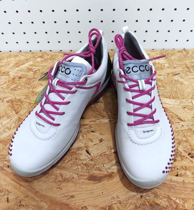 ECCOゴルフシューズ37 23.5cmソフトスパイクbiom