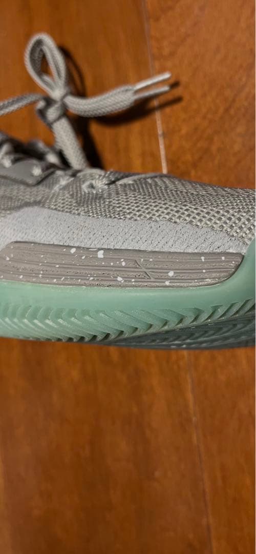 EGOZARU グレー バスケットボールシューズ 瀬川琉久