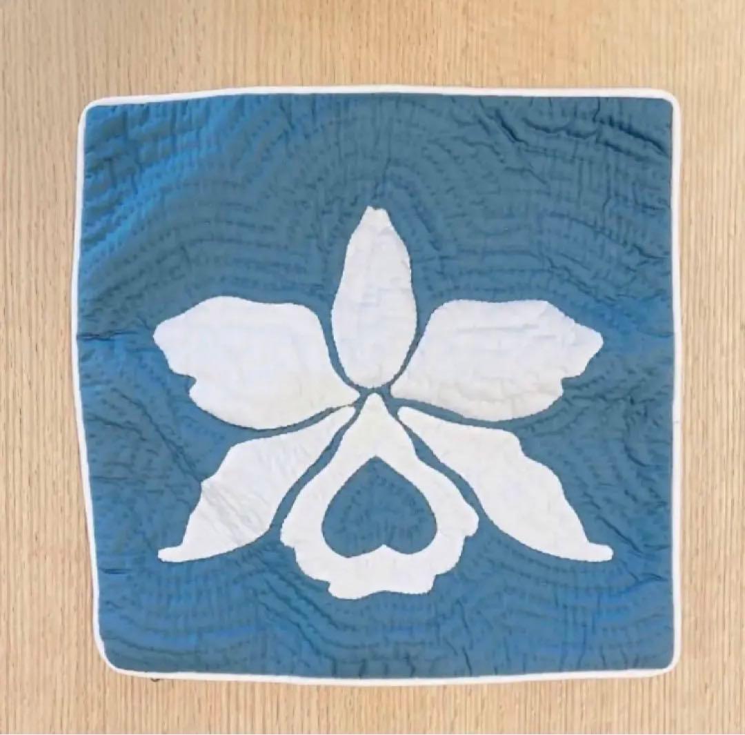 クッションカバー　2枚組　ハレクラニ　Halekulani ハワイアンキルト