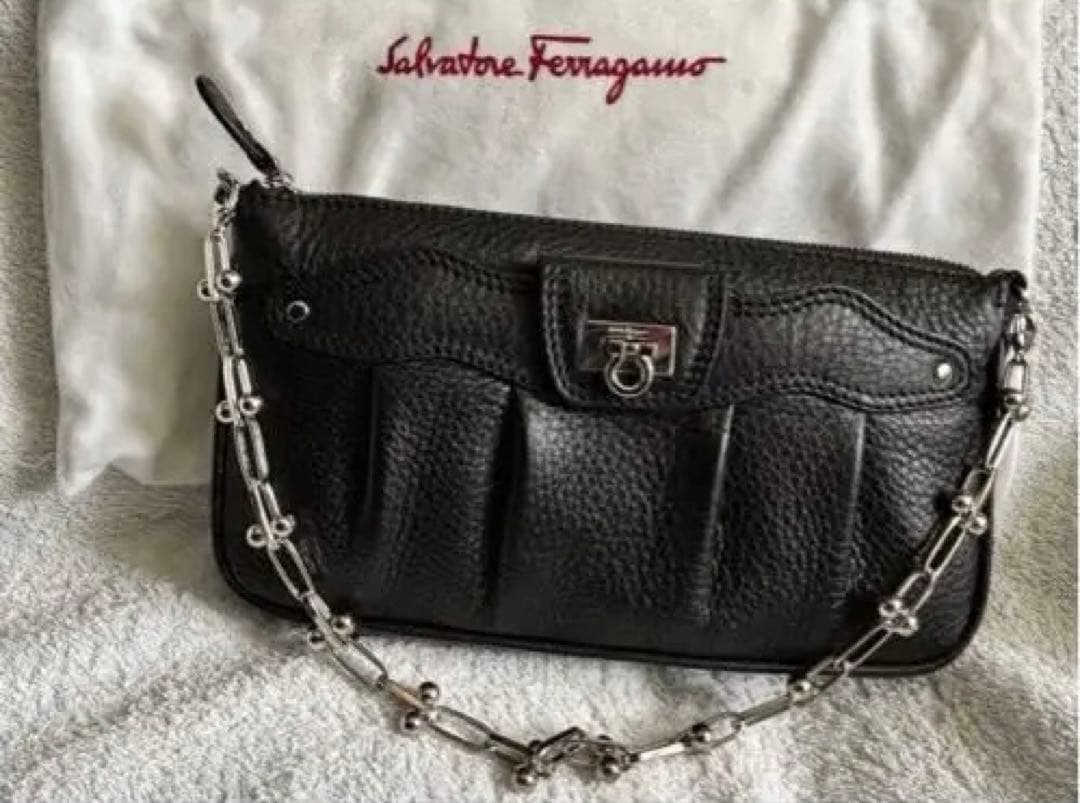 2さん専用　　Ferragamo ハンドバッグ