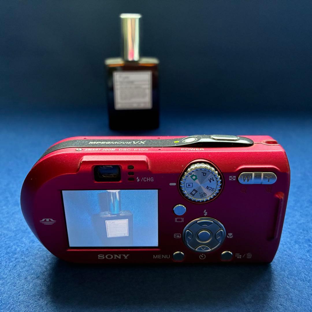 【箱・ほぼ付属品完備／完動品】SONY Cyber-shot DSC-P100赤