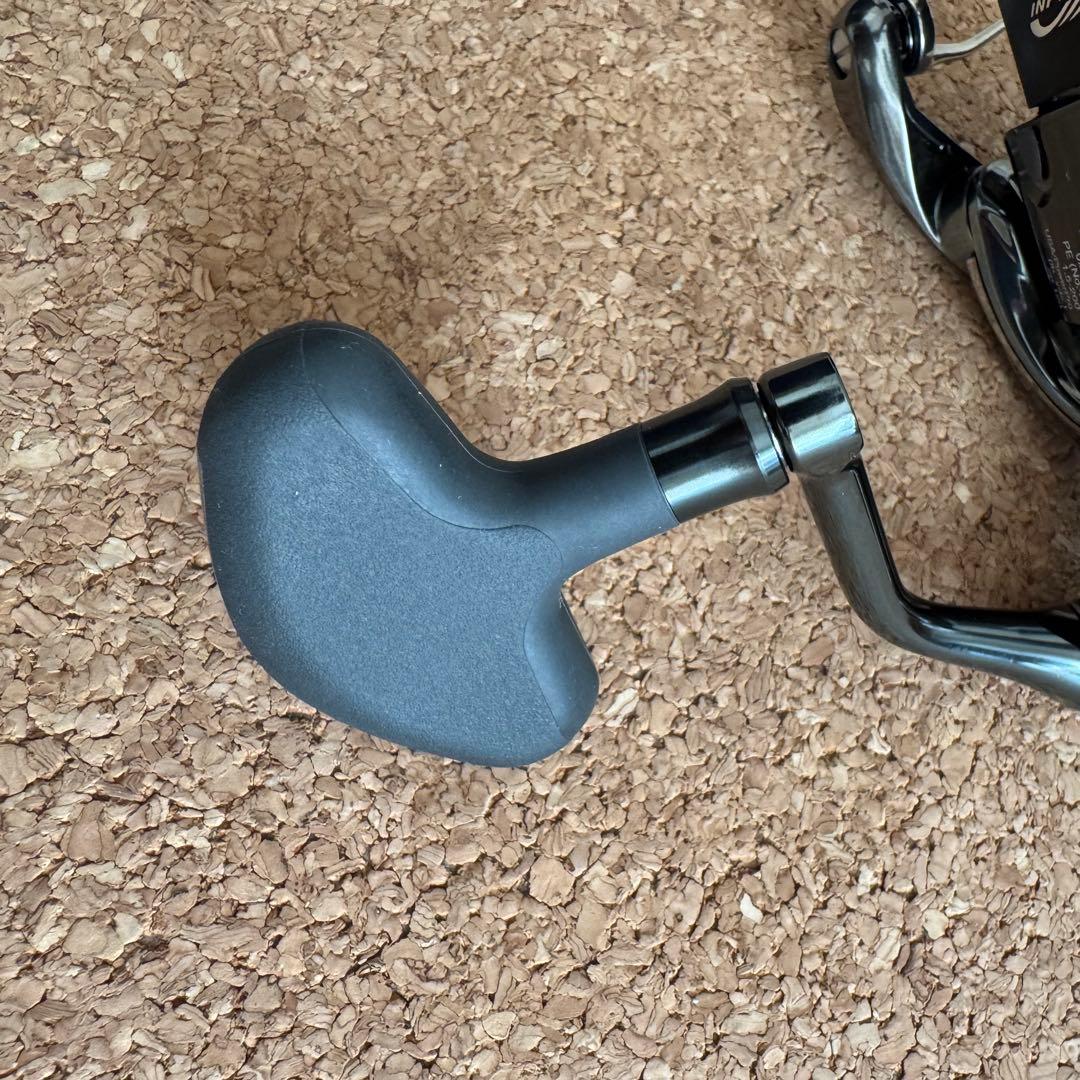 【2回試投のみ極美品】22ステラ 4000MHG ベール対策済製品