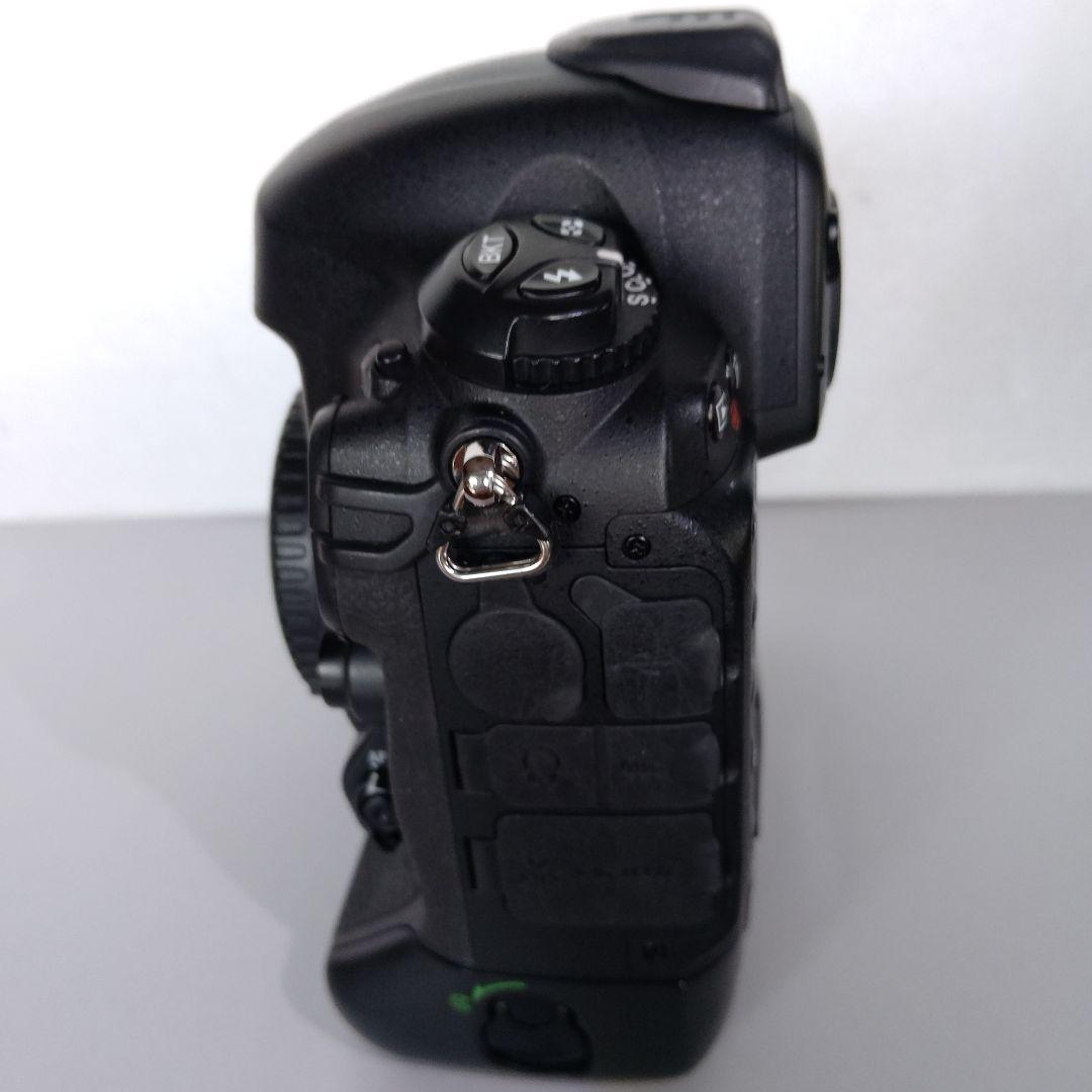 ニコン　D4 ボディ＋付属品　良品　値下げ交渉可