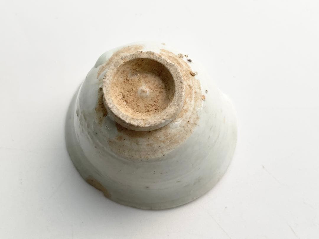 骨董　アンティーク　初期伊万里　白磁盃　杯　酒器　酒盃　残欠　出土　発掘