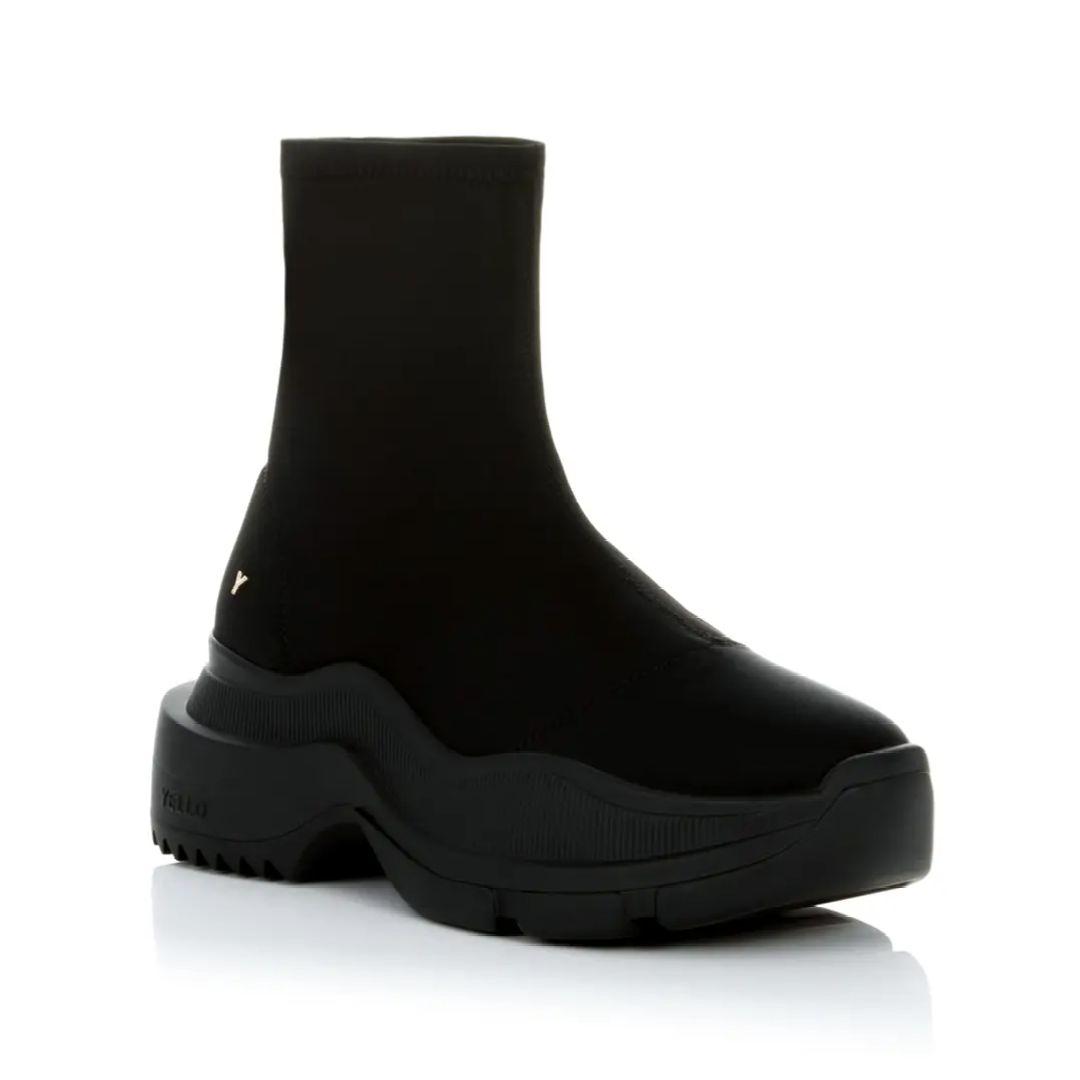 靴 TOKYO BLACK SINGLE SNEAKER SHORT BOOTS