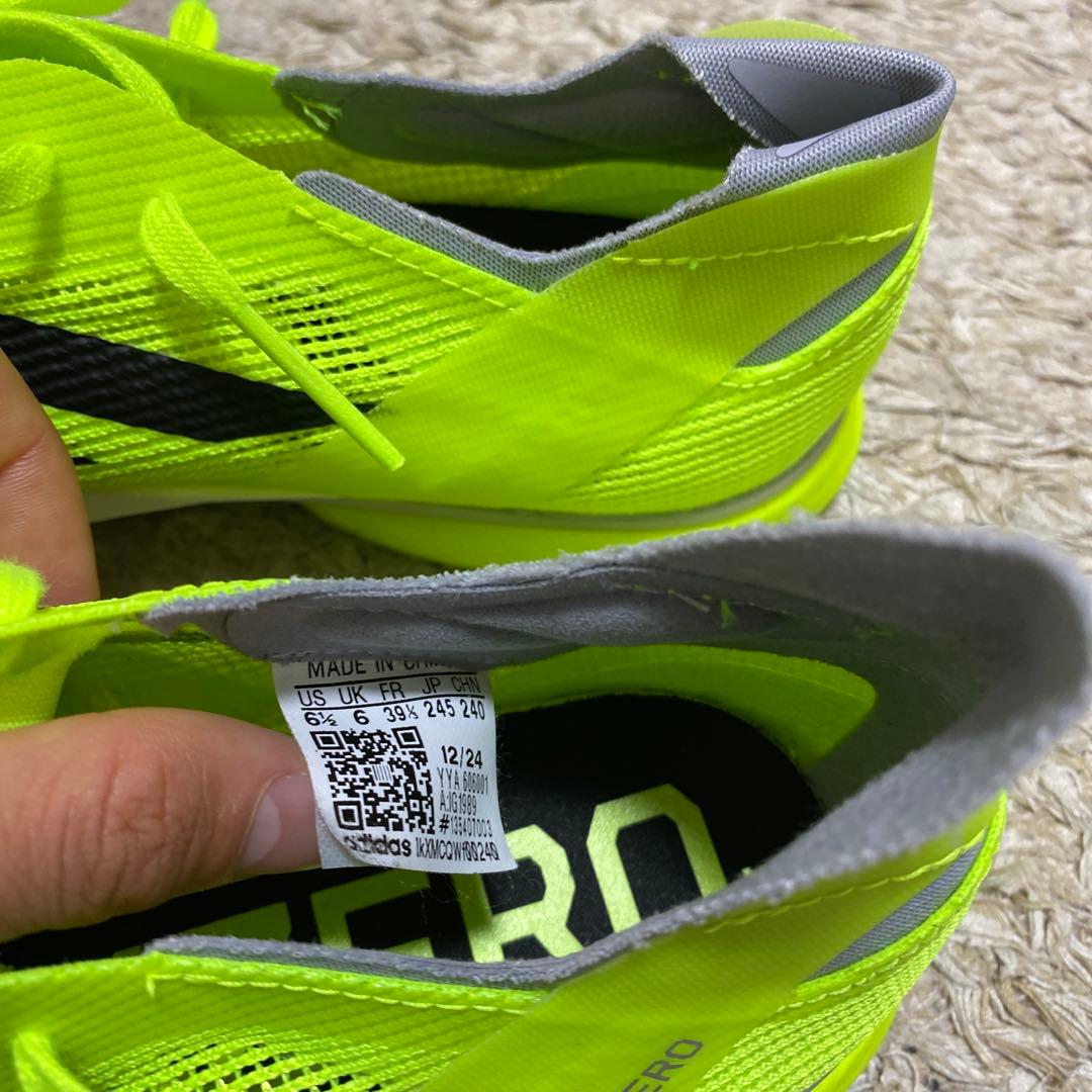 ADIZERO アバンチ　24.5
