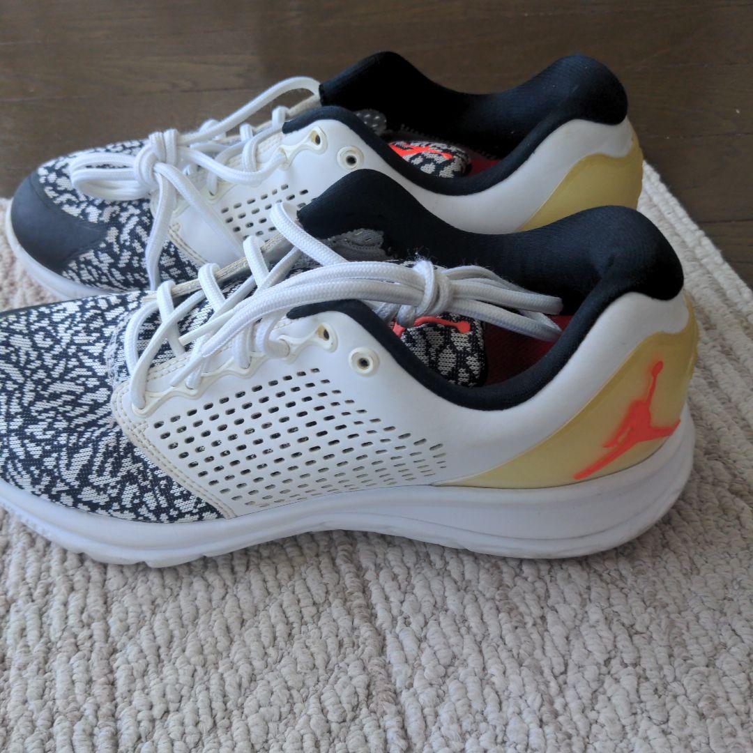 ウエイトトレーニング NIKE JORDAN TRAINER ST 26.5cm