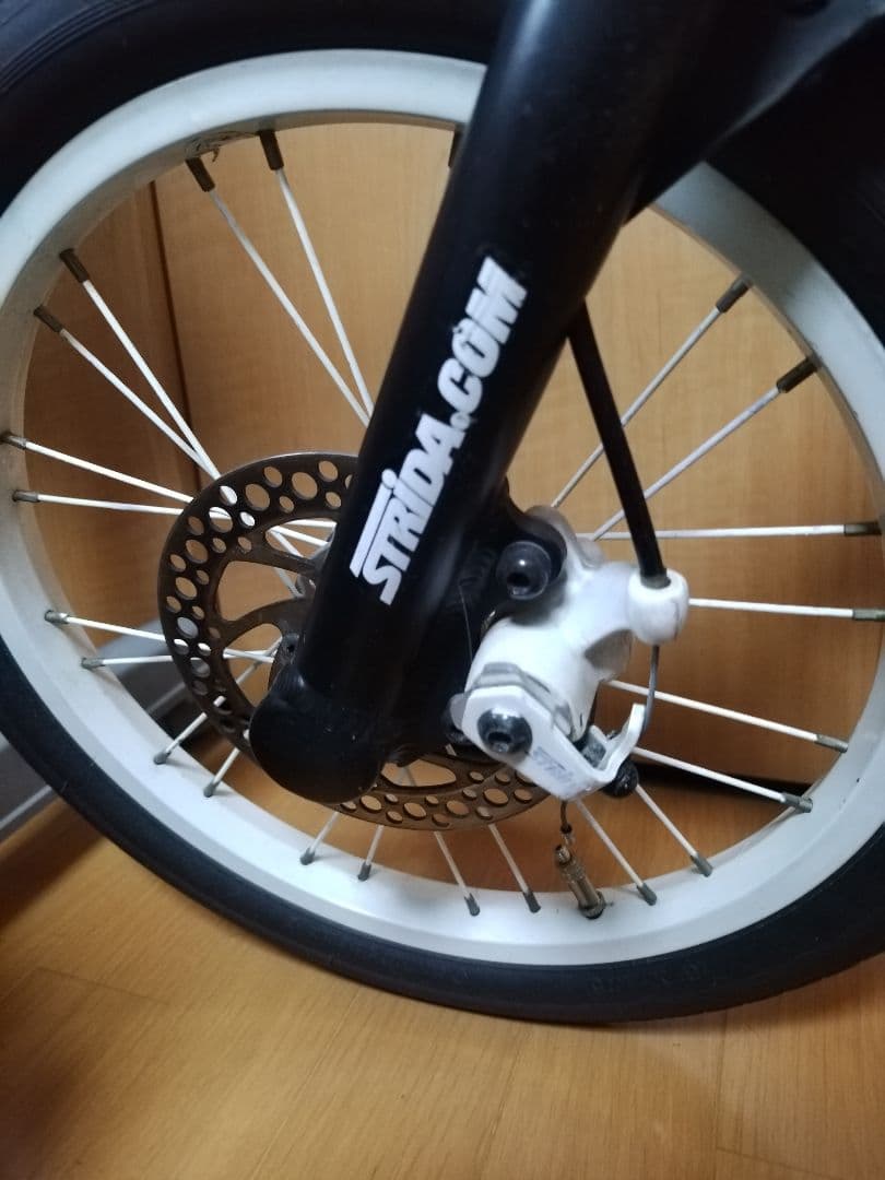 【引き取り限定】STRIDA 5.0 ブラック 16インチ 折りたたみ自転車