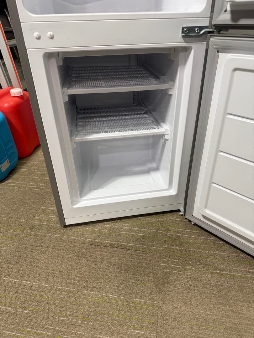 【洗浄消毒作業済】【美品】TCL 173L 冷凍冷蔵庫　F173BFN
