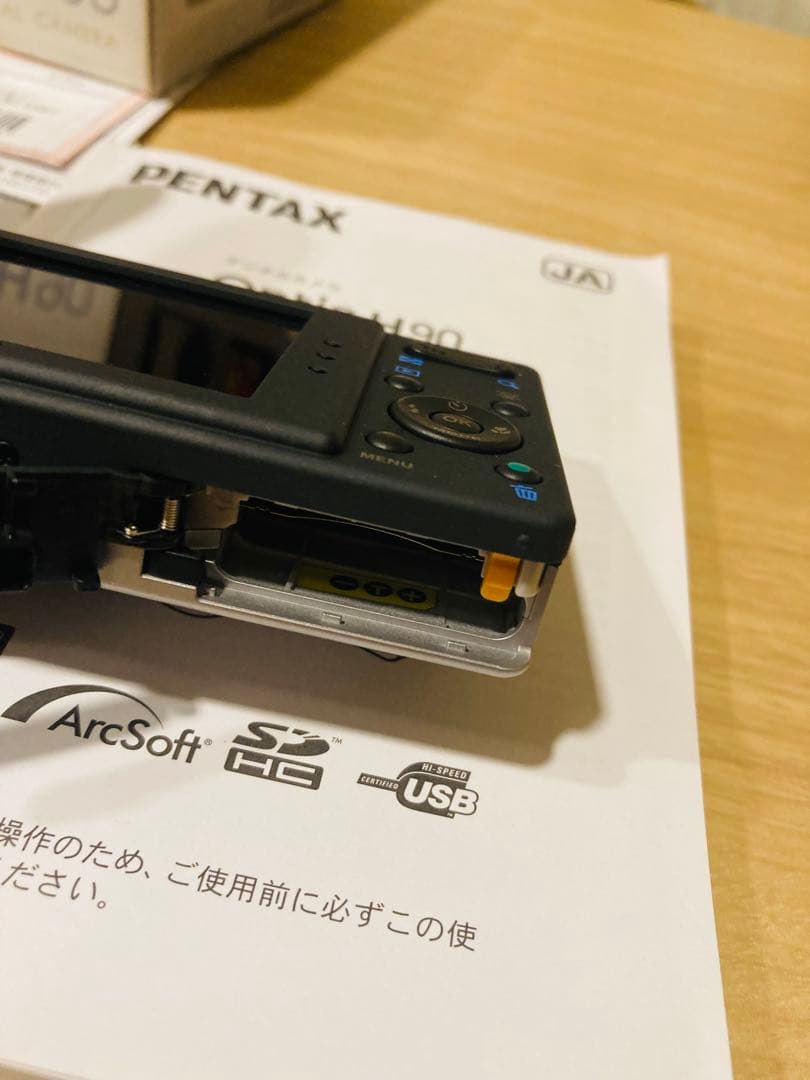 貴重★PENTAX Optio H90 デジタルカメラ デジカメ　ほぼ未使用‼️