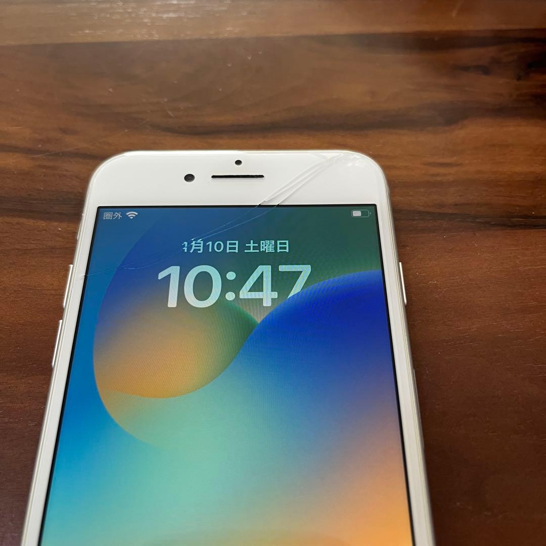 【ジャンク品】Apple iPhone 8 64GB シルバー