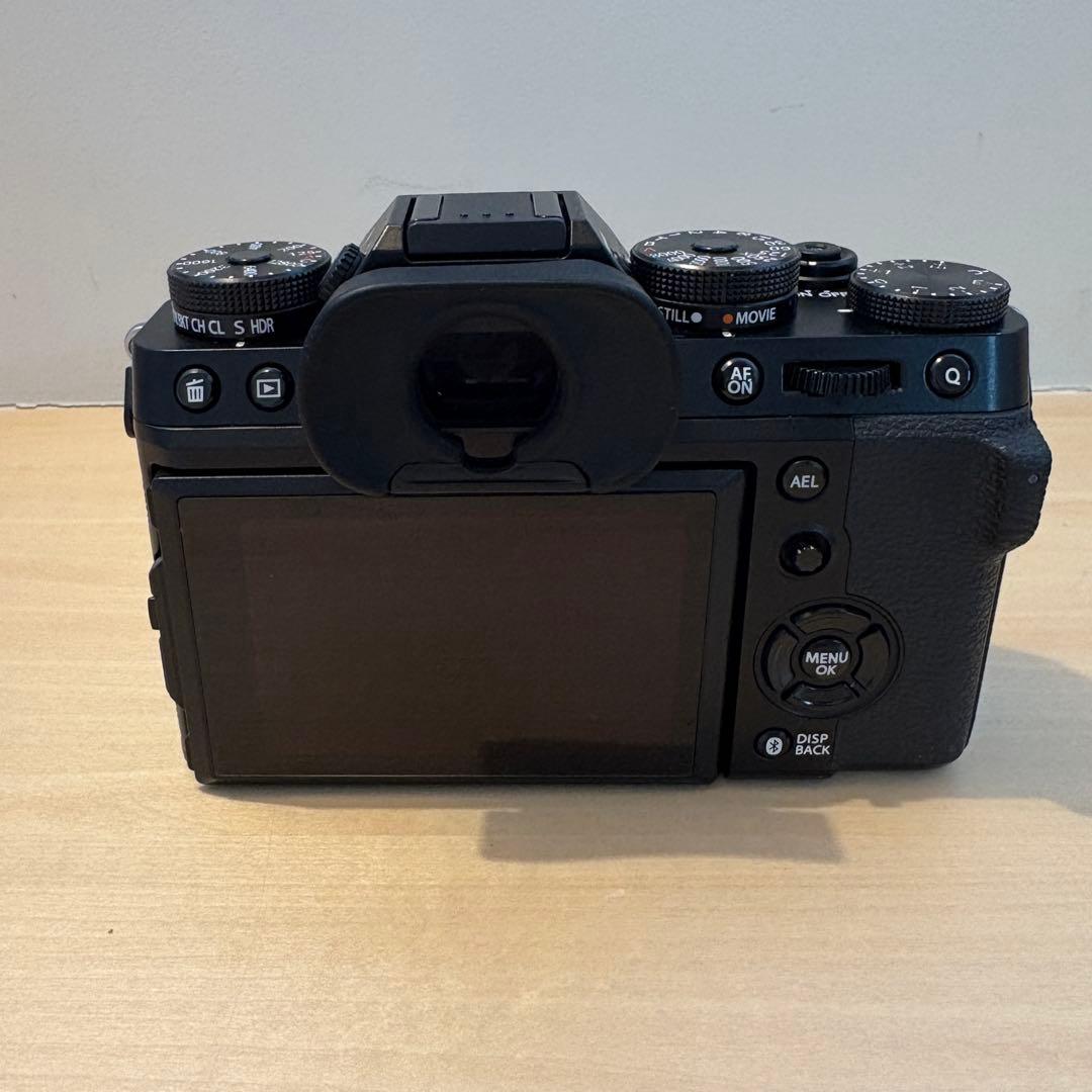 富士フイルム X-T5 ボディのみ ブラック