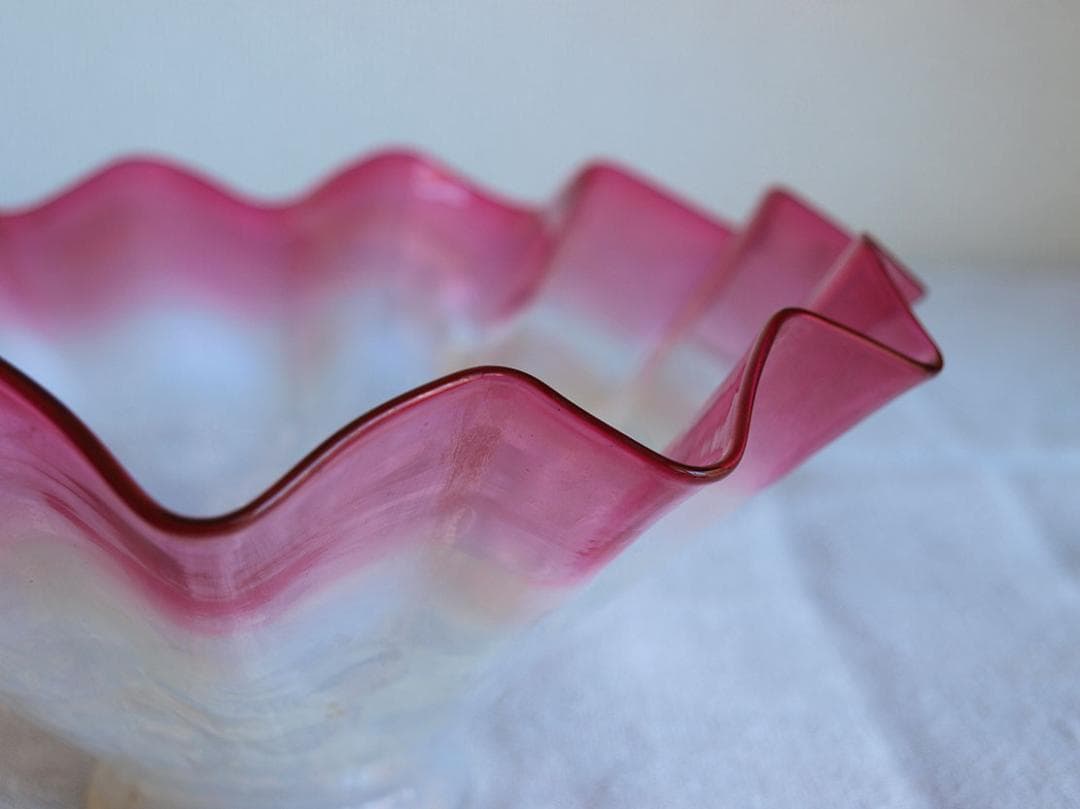 ピンク色オパールガラス フリルガラス ランプシェード電笠オパールセント/K086