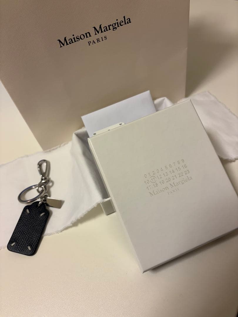 ✴︎美品Maison Margiela レザーキーホルダー✴︎