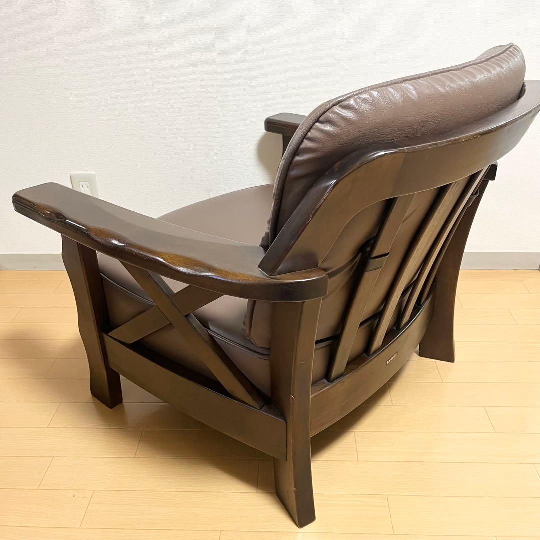 カリモク シングルソファ 1人掛け ヴィンテージ調 本革調 クラシックデザイン