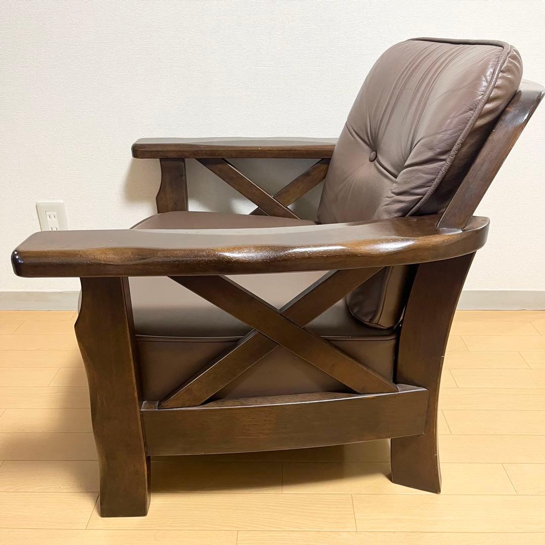 カリモク シングルソファ 1人掛け ヴィンテージ調 本革調 クラシックデザイン