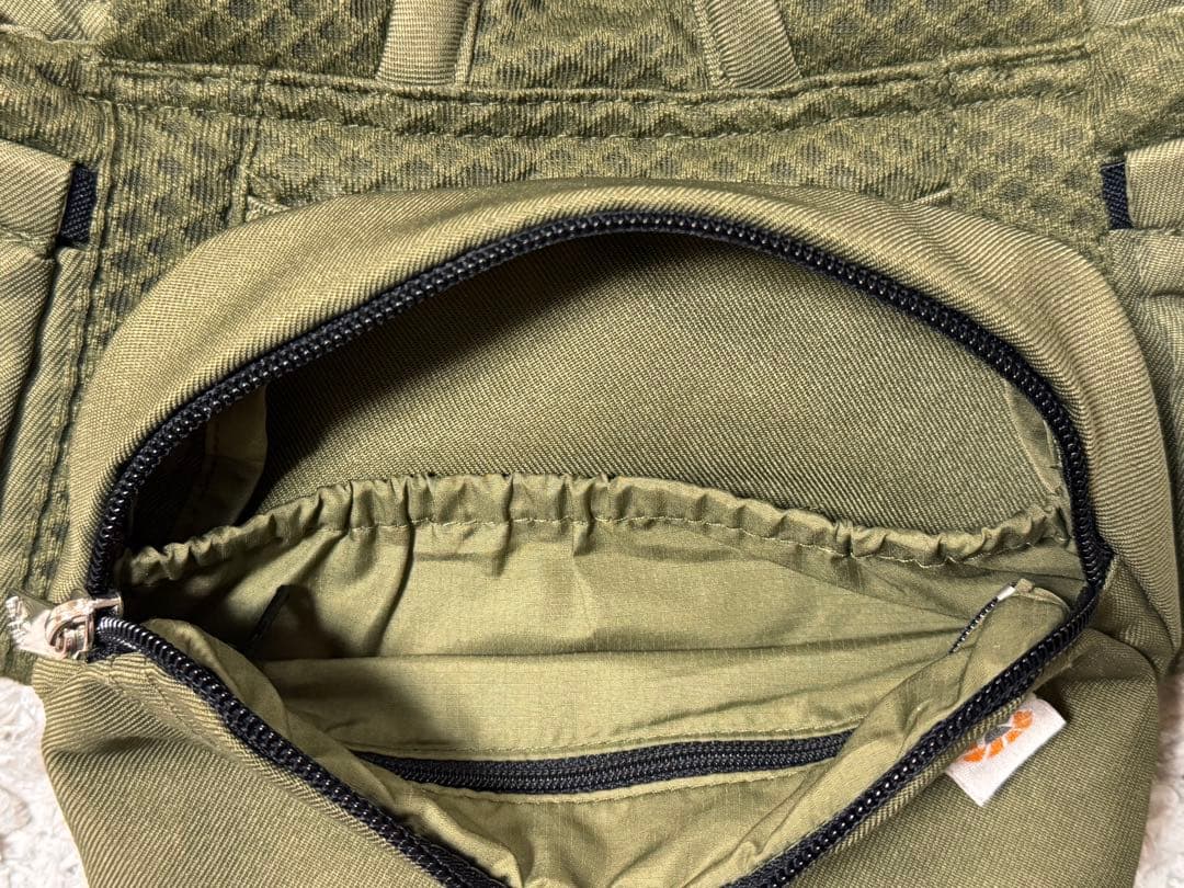 【美品】ergobaby OMNI Breeze 抱っこ紐 オリーブグリーン