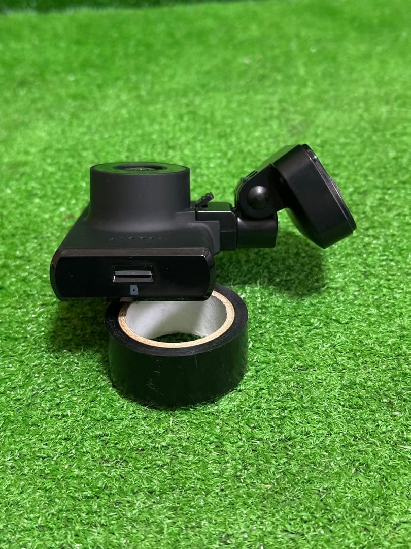 パイオニア VREC-DH300D フルHDドライブレコーダー 前後カメラ。