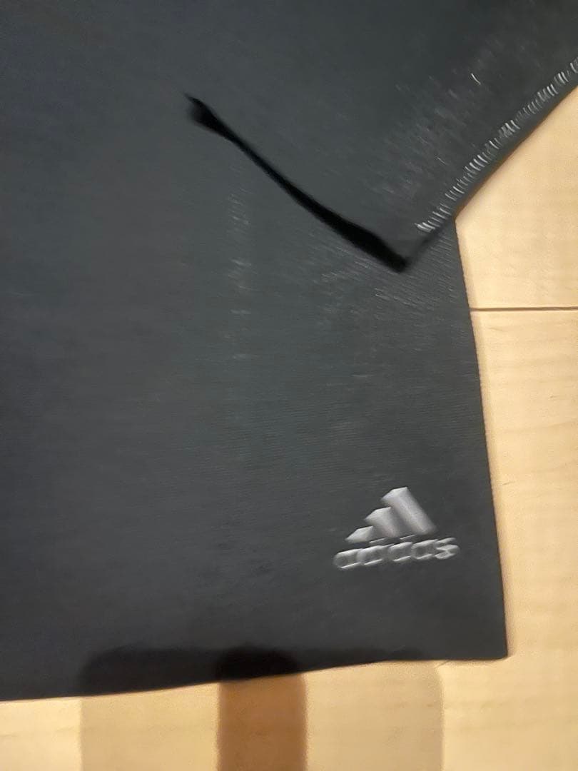 新品　adidas ゴルフ　長袖セーター　フレアースカート　　セットアップ　M