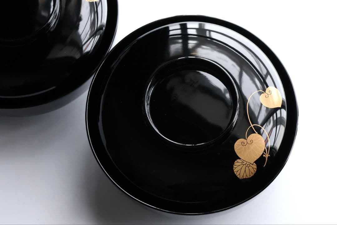 【MB188】天然木漆塗 紫陽花と葵 金蒔絵 螺鈿入 黒塗 煮物椀 二客 昭和期