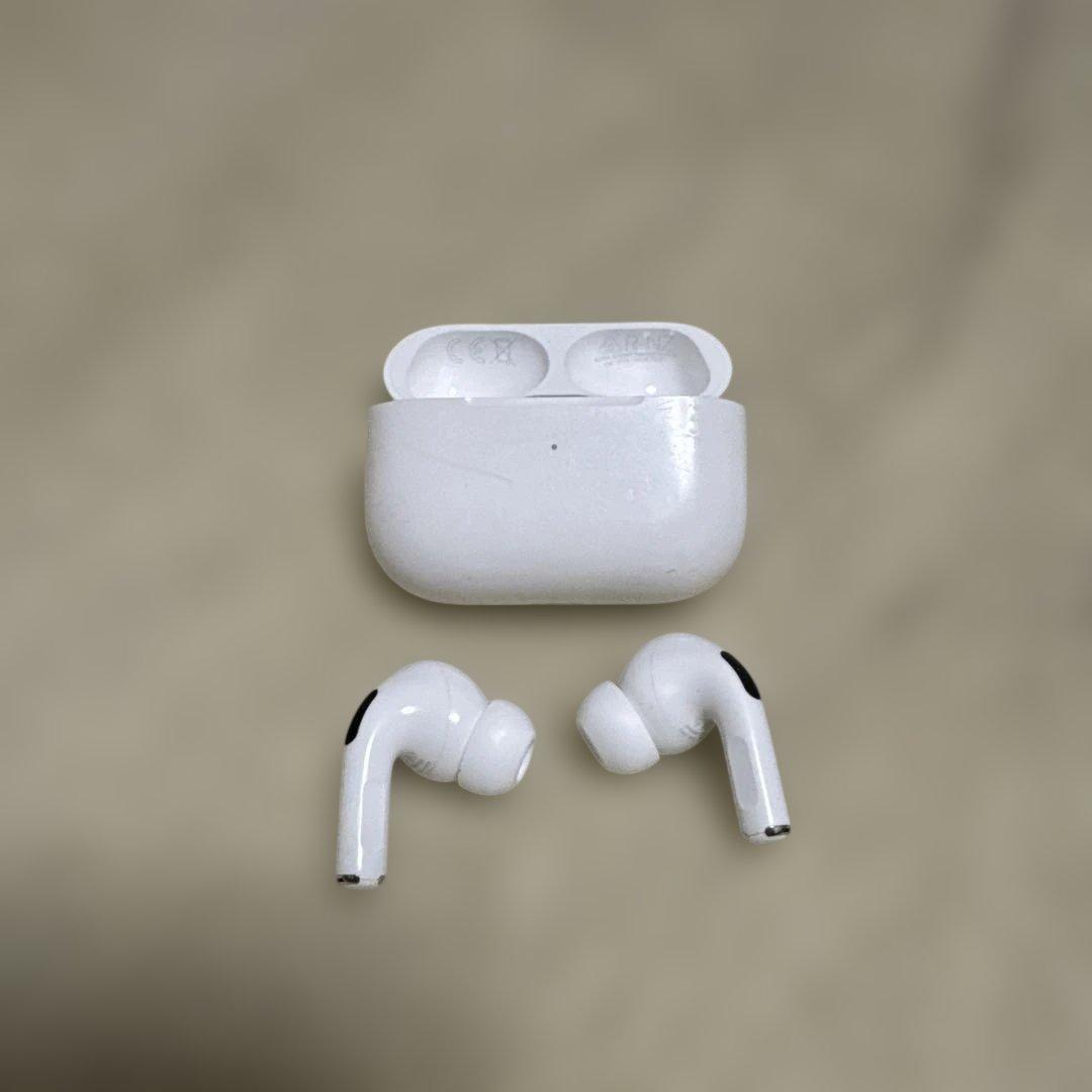 AirPods Pro第二世代　本体　美品　ほず