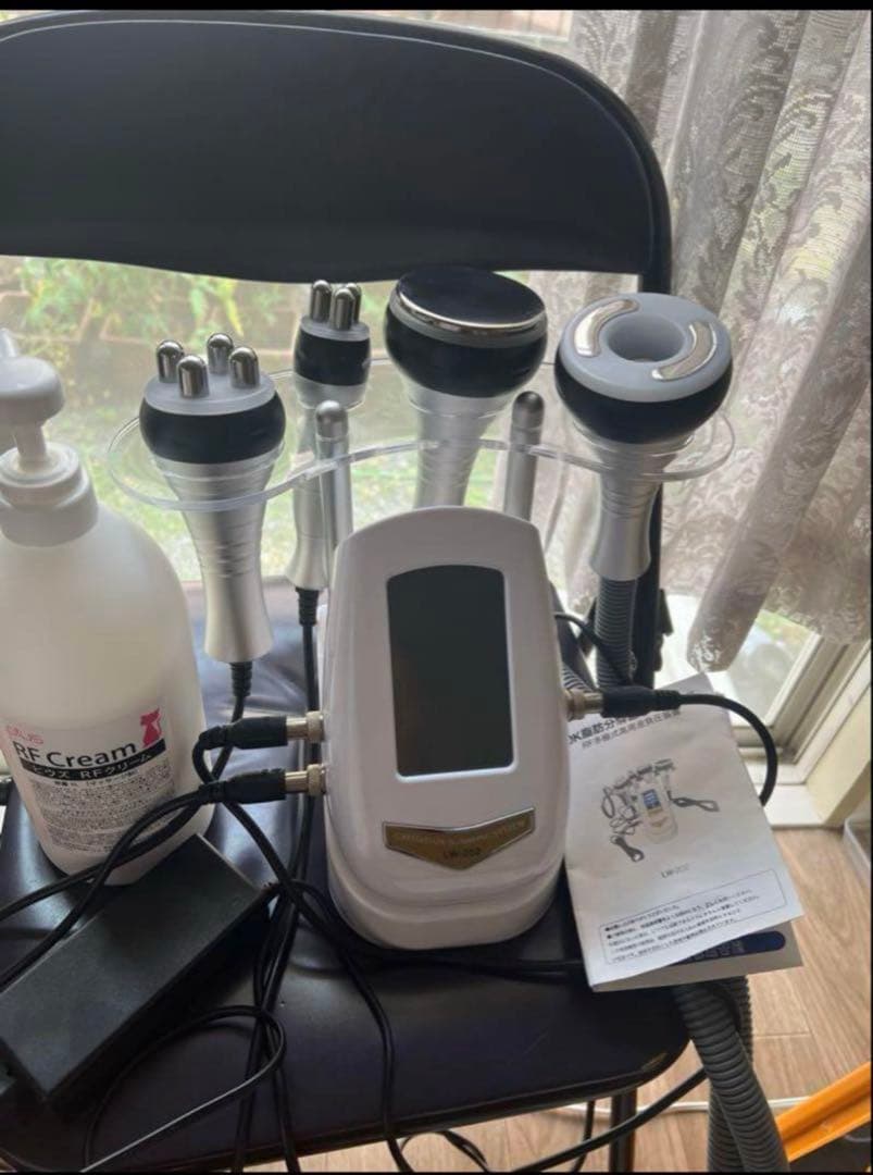 少し使用☆40K脂肪分解器 RF多極式高周波負圧 美容機器 ローション付き