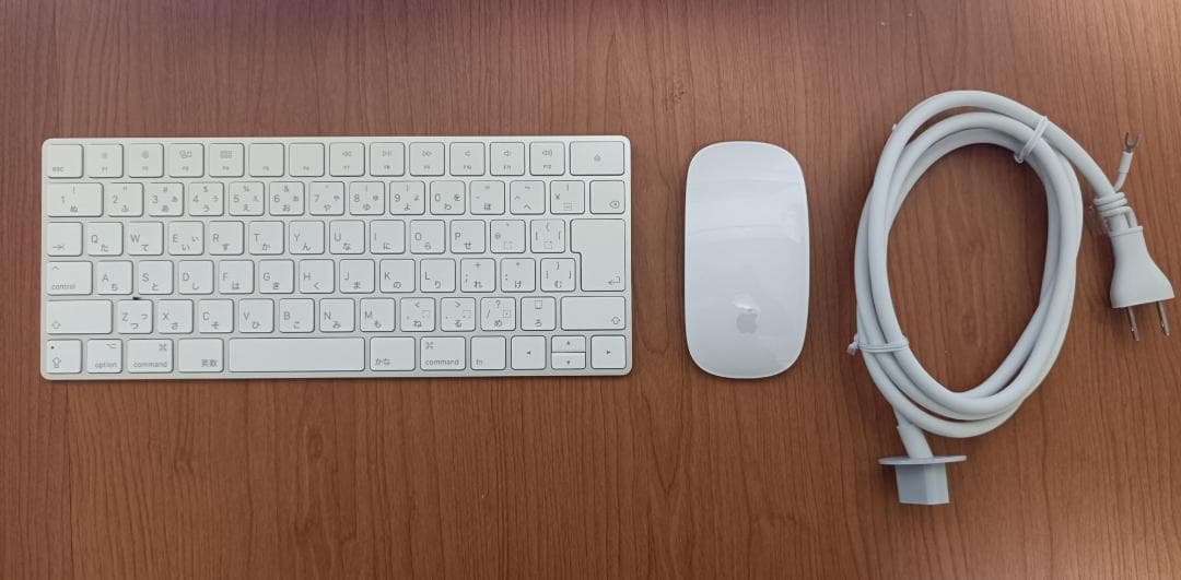 iMac Retina 5K, 27インチ/i9/32GB/SSD1TB